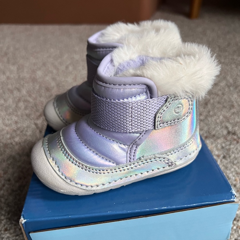 Stride Rite Unisex-Baby Soft Motion Channing First Walker Shoe - Picture 5 of 9